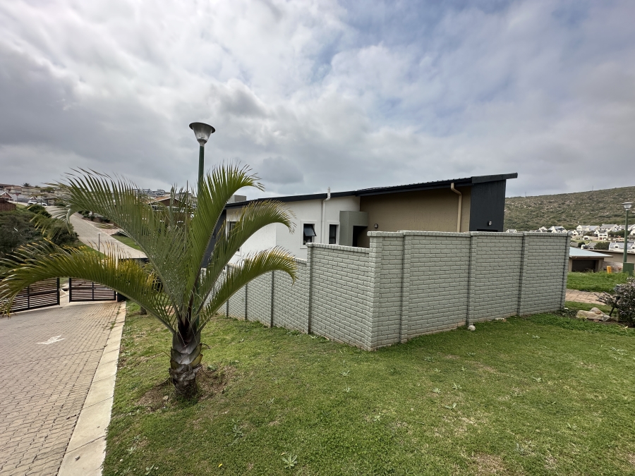 2 Bedroom Property for Sale in Island View Western Cape